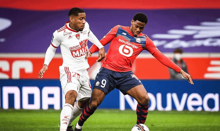 上场时间不 上场时间不